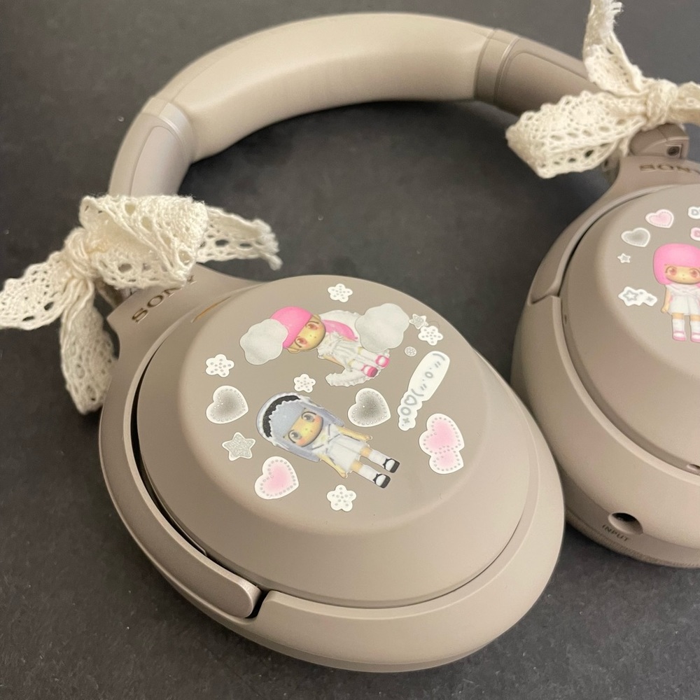 Grey Sony wh-1000xm4